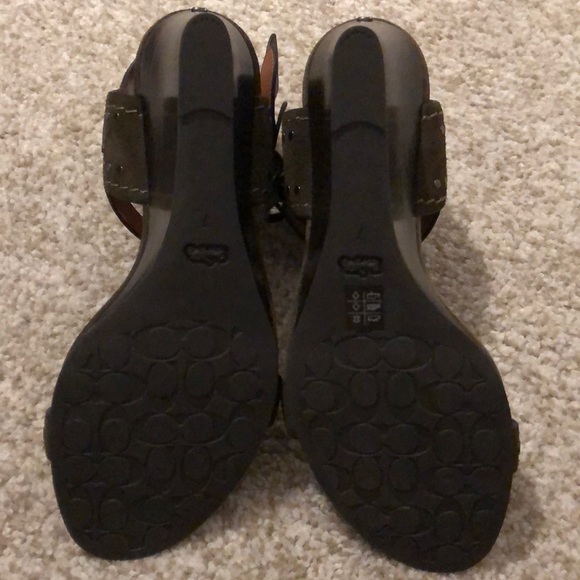 COACH WEDGES - Picture 12 of 16